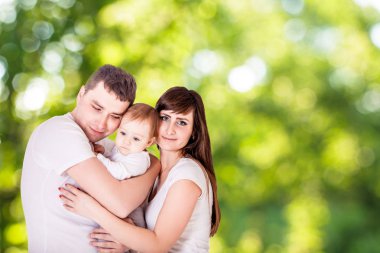 Anne ve bebek eğleniyor