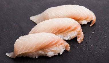 Tai nigiri suşi