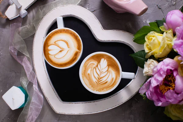 Amor par de cappuccino — Fotografia de Stock