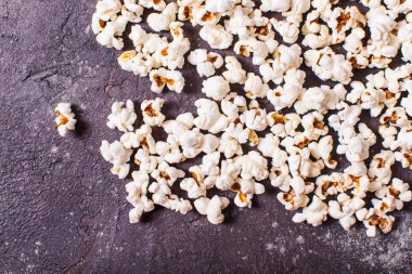 Dağınık patlamış mısır Üstten Görünüm