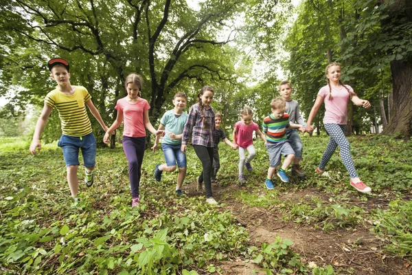 Fun time for children in summer camp — Stock Photo, Image