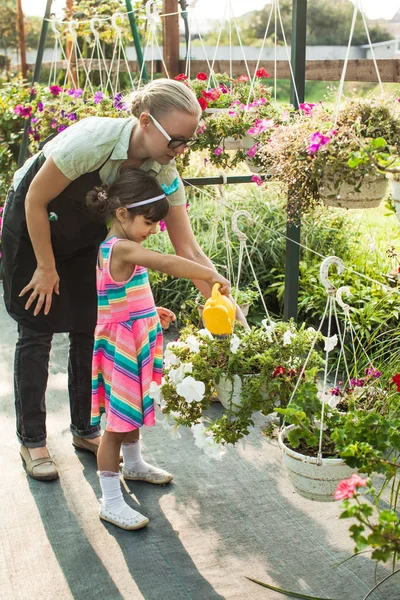 Pretty little florist — Stock Photo, Image