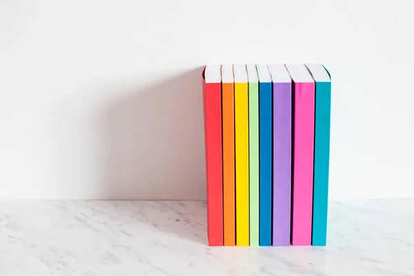 Colección colorida de los libros — Foto de Stock
