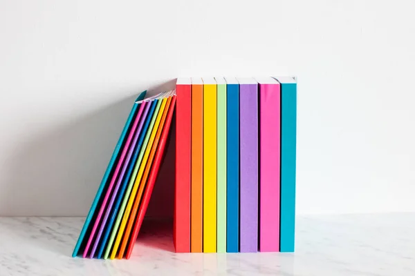 Colección colorida de los libros — Foto de Stock