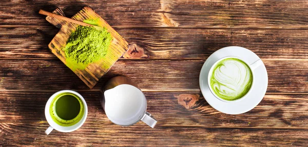 Tazza di cappuccino Matcha — Foto Stock