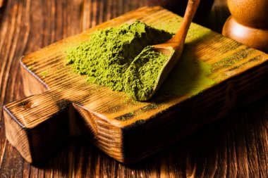 Matcha çay yığın 