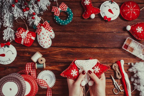 Weihnachtsdekoration aus Filz — Stockfoto