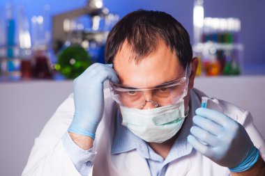 bilim adamı düşünüyorum 