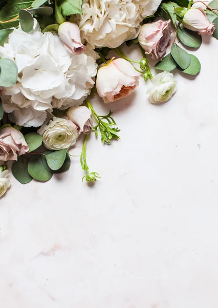 Kwiaty białe obramowanie — Zdjęcie stockowe