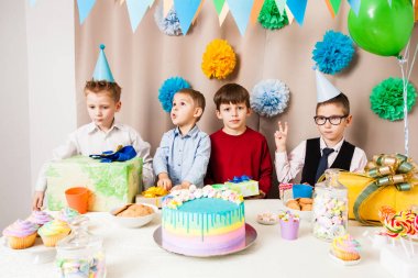 Çocuk doğum günü pastası