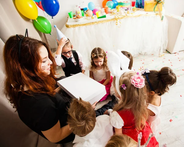 Animatör ile oyunlar 