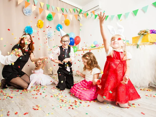 Animatör ile oyunlar 