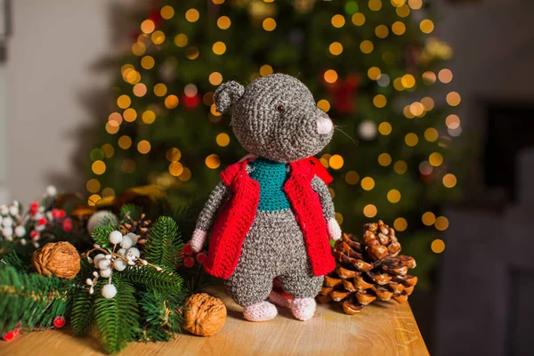 The funny knit rat toy as symbol of the New Year 2020 — Stock Photo, Image