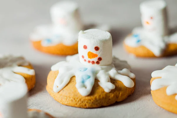 Melting snowman gingerbread for christmas celebration party — 스톡 사진