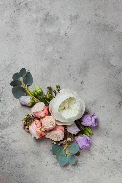 Le beau bouquet de différentes fleurs séchées — Photo