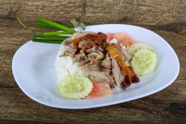 pirinç kızarmış ördek