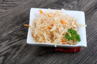 Mayalanmış lahana lahana turşusu 