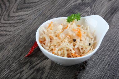 Mayalanmış lahana lahana turşusu