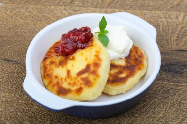 Reçelli peynirli gözleme