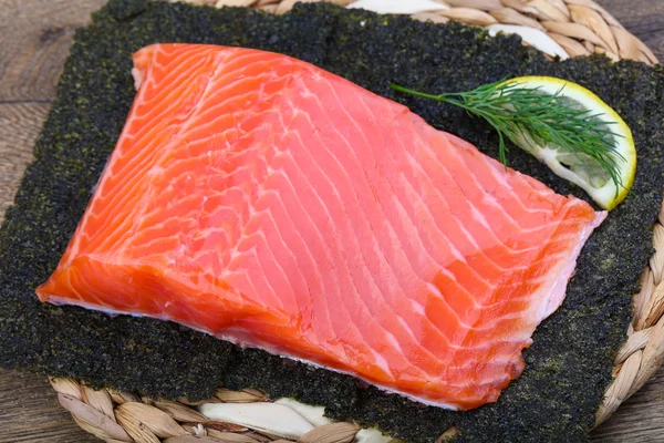 Delicioso filete de salmón — Foto de Stock
