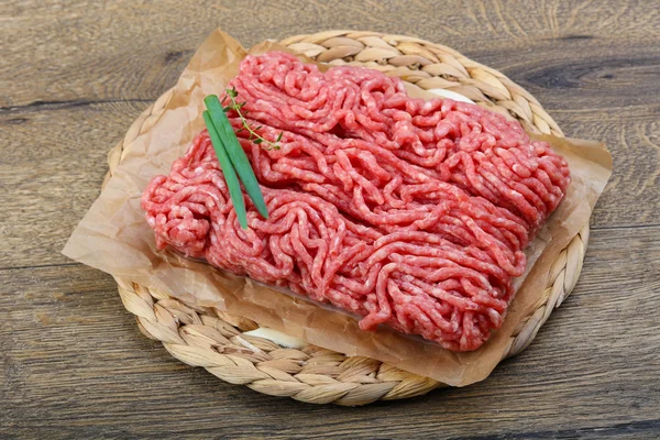 Rohes Rinderhackfleisch — Stockfoto