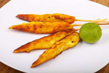 Tay geleneksel tavuk satay