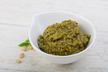 Lezzetli Pesto sos