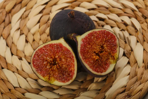 Sweet ripe Figs — Stock Photo, Image