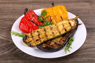 Etkili ızgara sebze