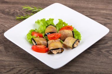 Lezzetli patlıcan böreği