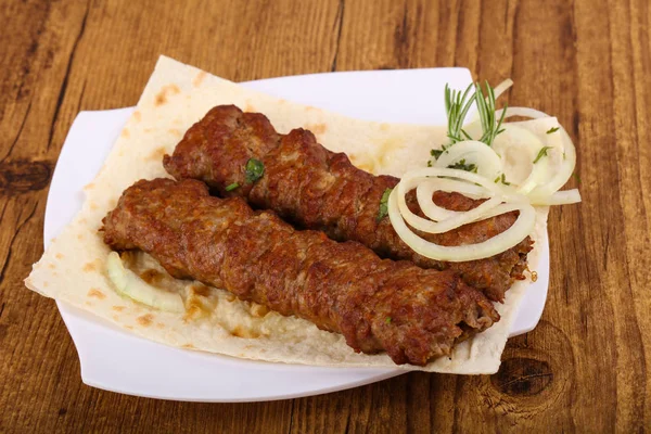 Kebab jugoso caliente —  Fotos de Stock
