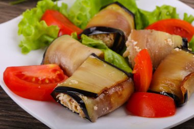 Etkili patlıcan ruloları