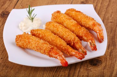 Sıcak karides tempura