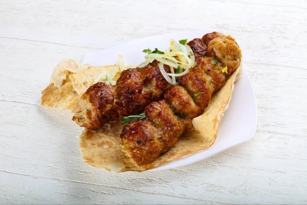 Kebab di pollo alla griglia — Foto Stock