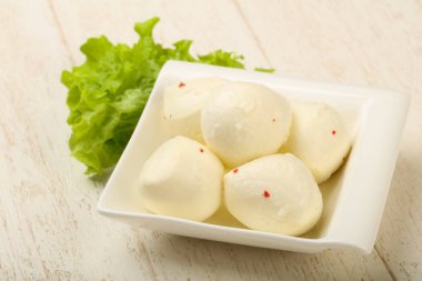 MIDI Mozzarella topları