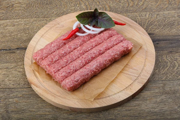 Saucisses crues pour grill — Photo