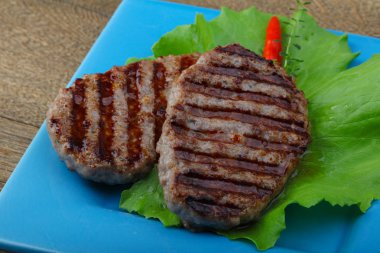 Izgara burget Beşamel sos