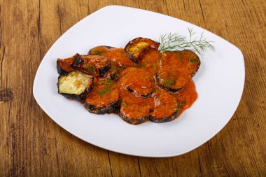 Etkili ızgara patlıcan