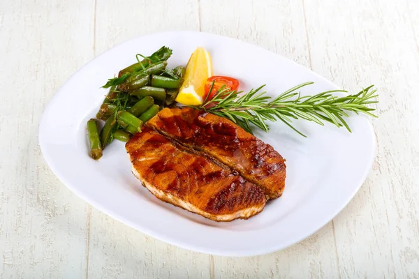 Heerlijke gegrilde zalm — Stockfoto