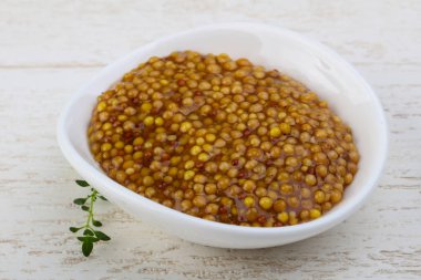 Kabın içinde hardal dijon 