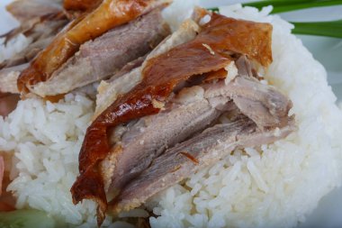 pirinç kızarmış ördek