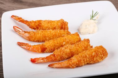 Sıcak çıtır karides tempura