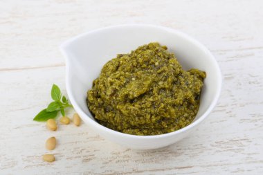 Lezzetli Pesto sos