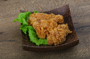 Çıtır tavuk kanatları