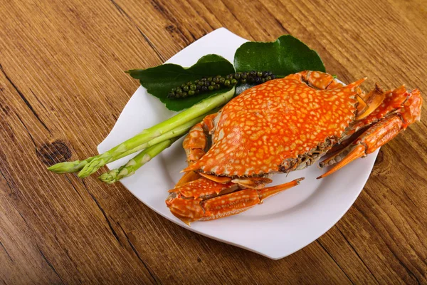 Crabe bouilli savoureux — Photo