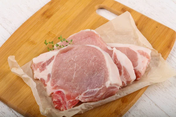 Rohes Schweinesteak — Stockfoto