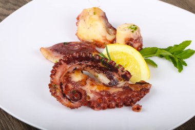 Lezzetli Izgara ahtapot