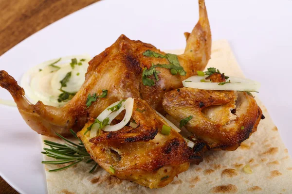 lezzetli ızgara bıldırcın