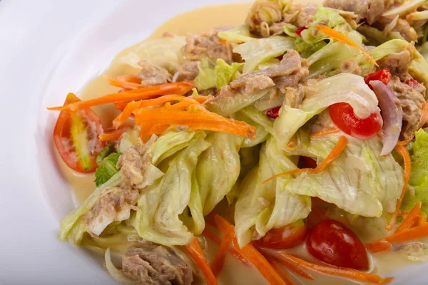 Heerlijke tonijnsalade — Stockfoto