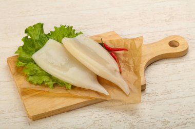 Ham mürekkep balığı fileto